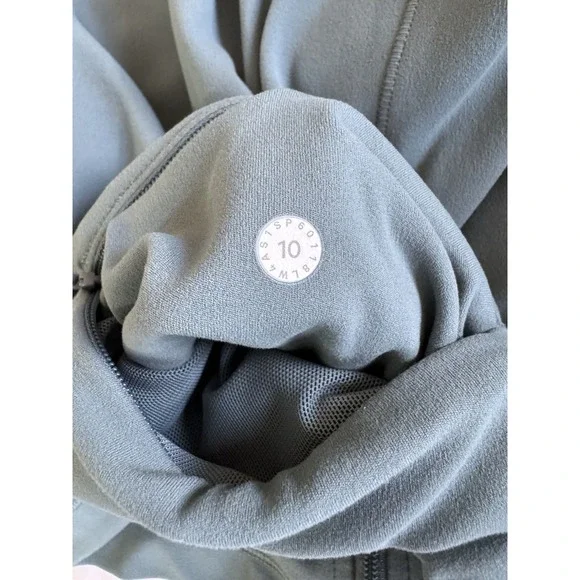 Lululemon Move With Ease Jacket Mystic Green Size 10 Hoodie Thumb Holes EUC - Picture 10 of 11